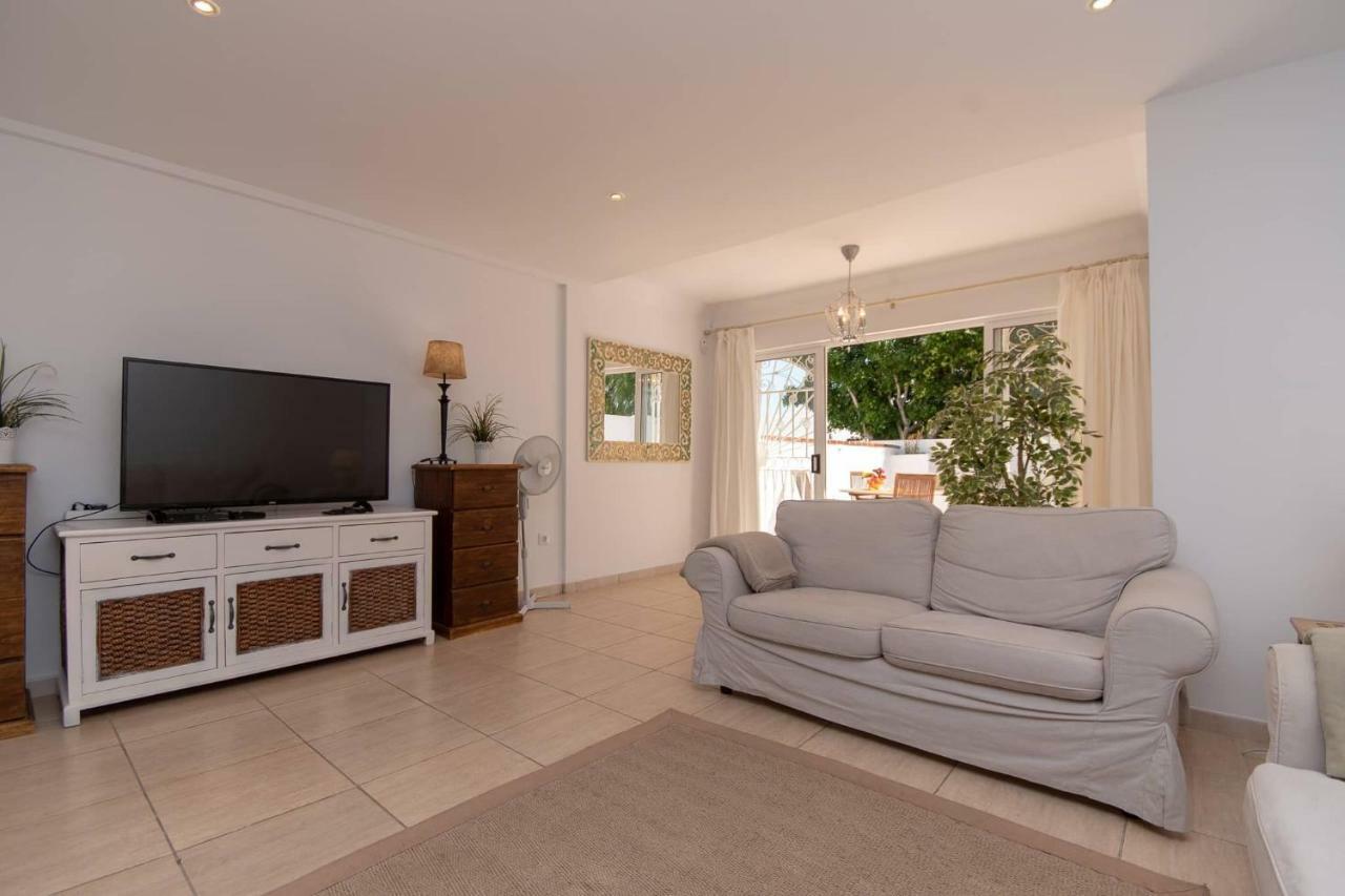 Fantastic 3 Bedroom Townhouse Golf Del Sur - The Palms Resort サンミゲル・デ・アボナ エクステリア 写真